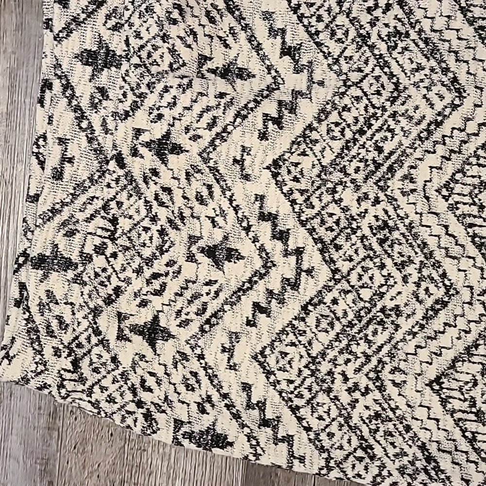 Maurices Aztec Boho‎ Pull On Skirt| NWT| Size XL​ - Picture 2 of 5